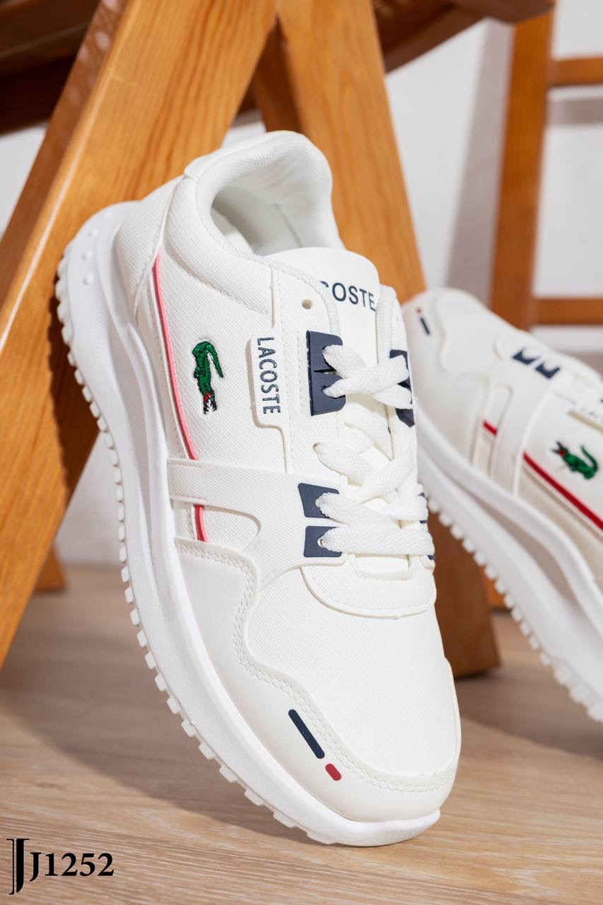 /public/uploads/photos/shares/Suzy shoes/IMG_4706.jpeg